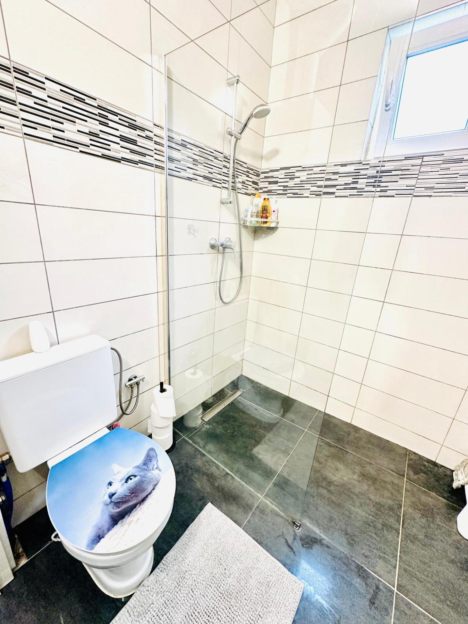 Lux Studio Appartment Брюксел Екстериор снимка